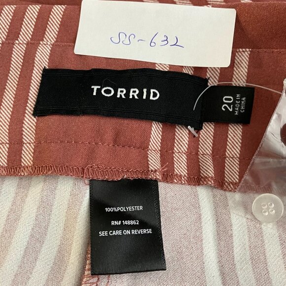 Torrid Self Tie Mid Short Stripe Dusty Rose Polyester NWT‎ Women's Size 20 - Picture 2 of 10